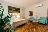 YellowBoot Aparthotel photo 2