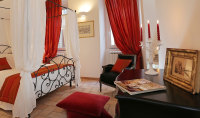 Madonna de’ Monti Suites photo 4