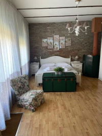 Stella De Tolomei photo 5