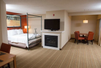 Hawthorn Suites Erie photo 2
