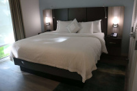 Star Suites By Riverside Theater photo 4