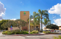 Extended Stay America Suites - Orange County - Irvine Spectrum photo 4