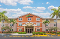 Extended Stay America Suites - West Palm Beach - Northpoint Corporate Park photo 2