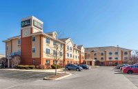 Extended Stay America Suites - Chicago - Woodfield Mall photo 2