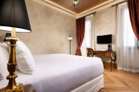 Theodora Empress Apartments photo 3