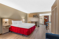 Mainstay Suites Lansing West photo 2