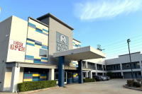 Hotel Royale Iah Airport North photo 3