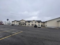 Coldwater Inn Suites Near I photo 2