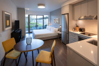 Revival English Bay Hotel photo 5