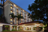 Embassy Suites Arcadia - Pasadena Area photo 4