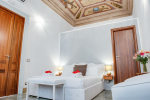 Lh Royal Suites photo 4