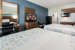 Hometowne Studios Newport News - Hampton West photo 3
