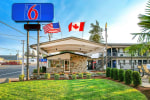 Motel 6 Salem Expo Center photo 2