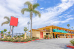 Hotel Avenida - Oceanside Camp photo 3