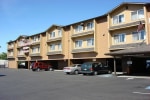 Clackamas Inn And Suites photo 3