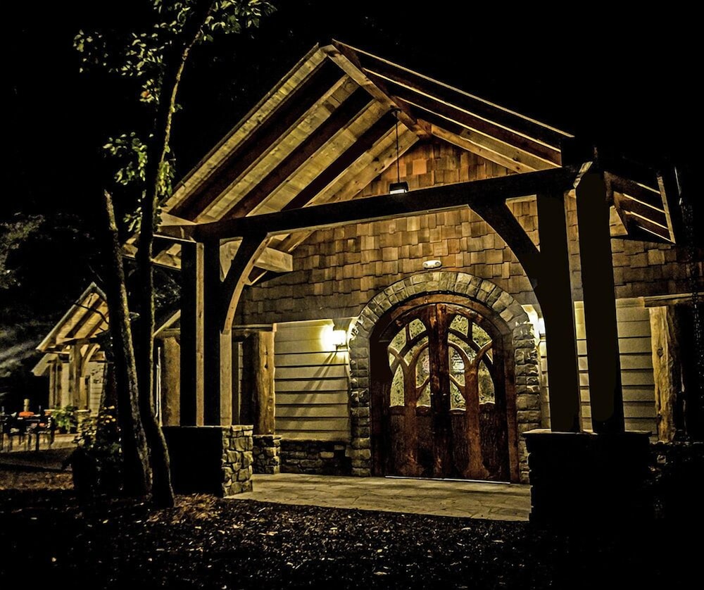 Dancing Bear Lodge photo 1