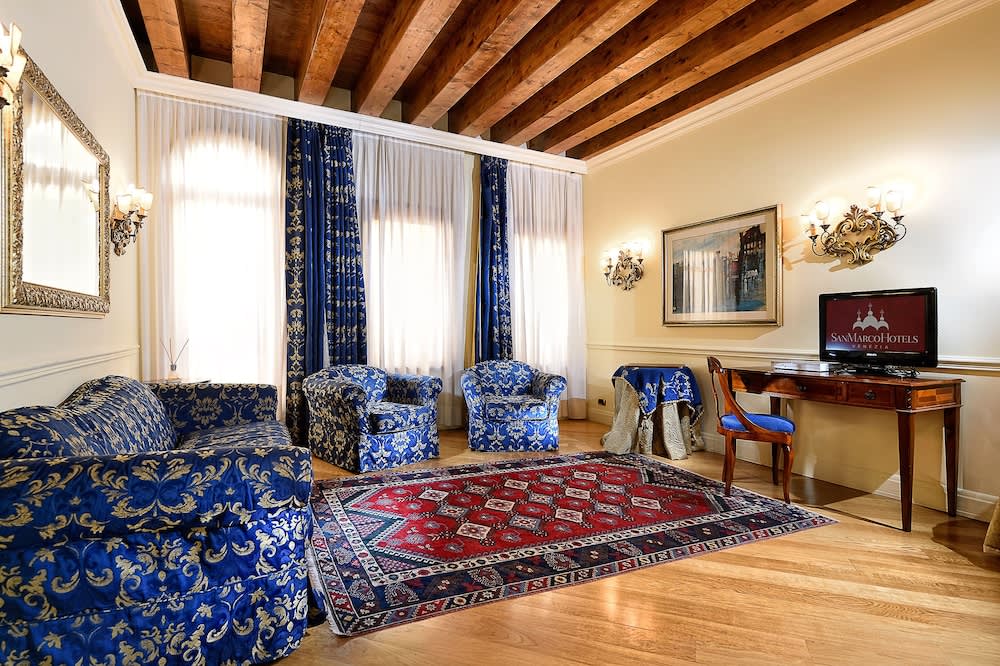 TORRE DELL'OROLOGIO SIGNATURE RESIDENCE photo 1