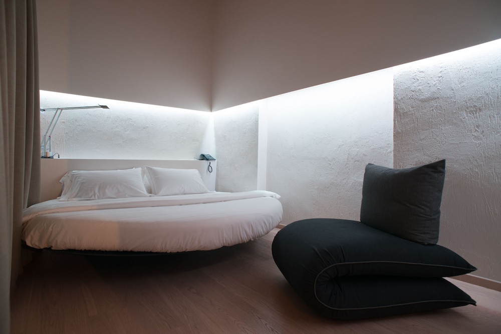 Verona Design photo 1
