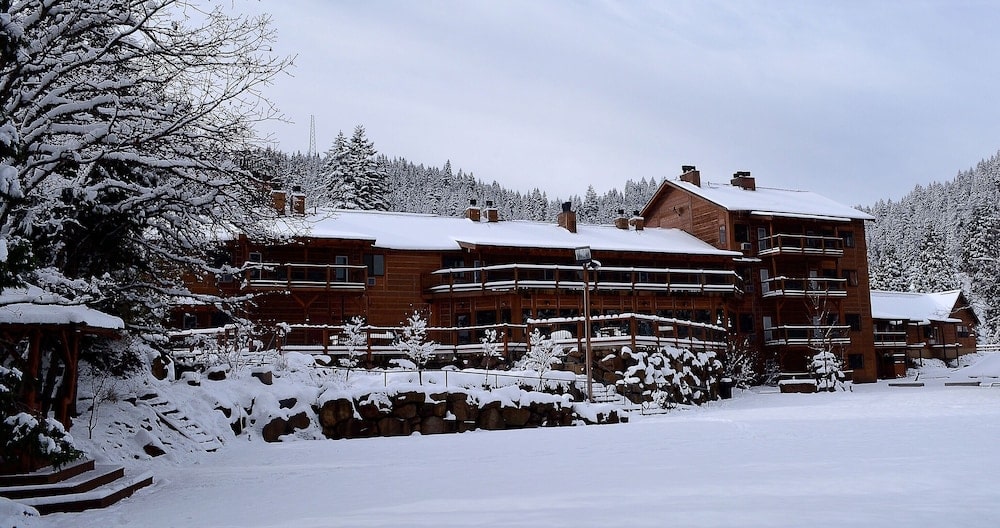 Callahan's Mountain Lodge photo 1