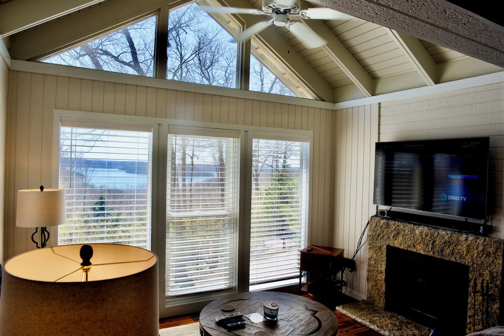 Beaver Lake Cottages photo 1