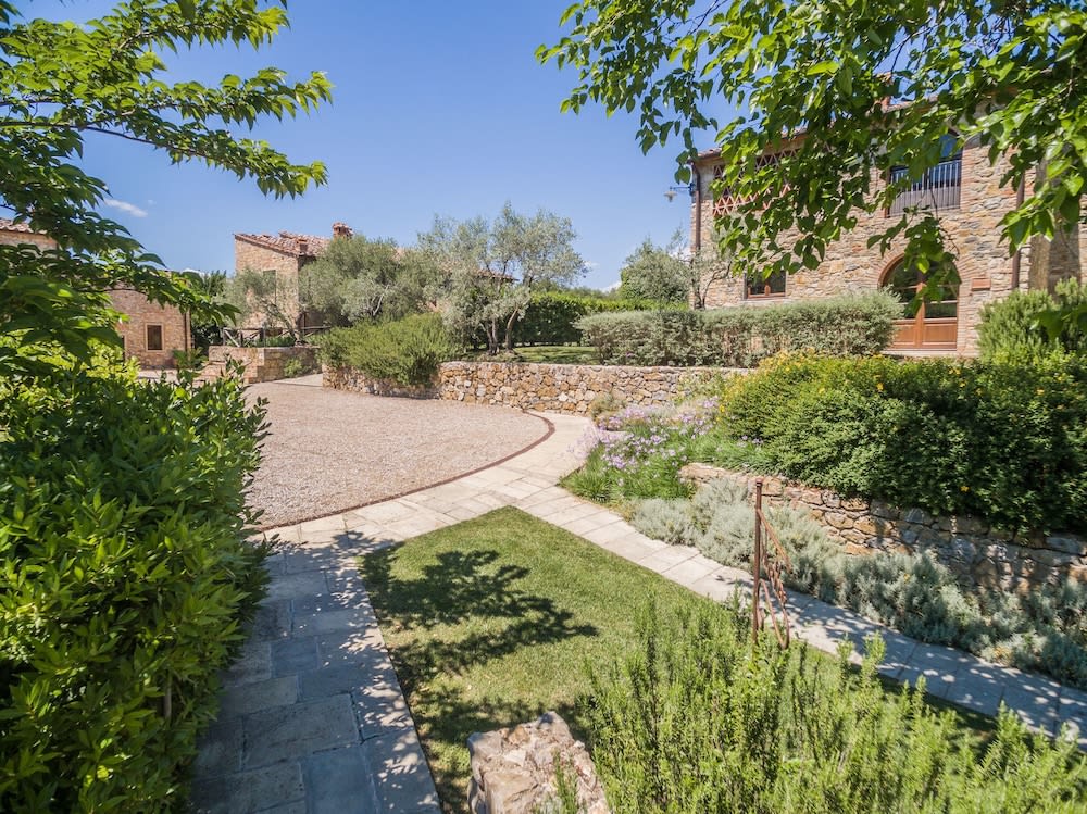 Poggio Cennina Resort photo 1