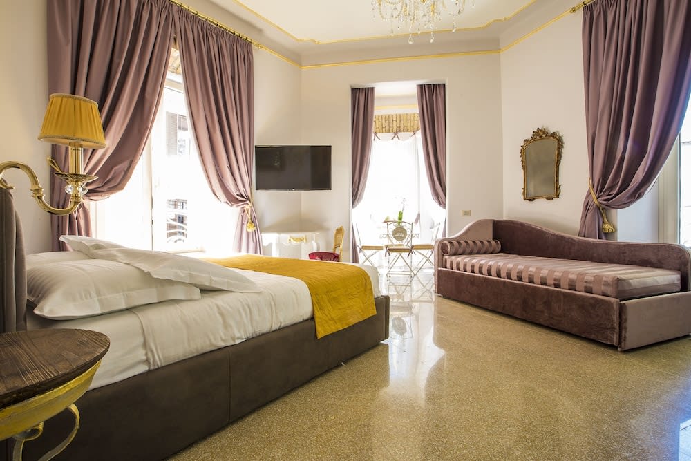 Trastevere Royal Suite photo 1