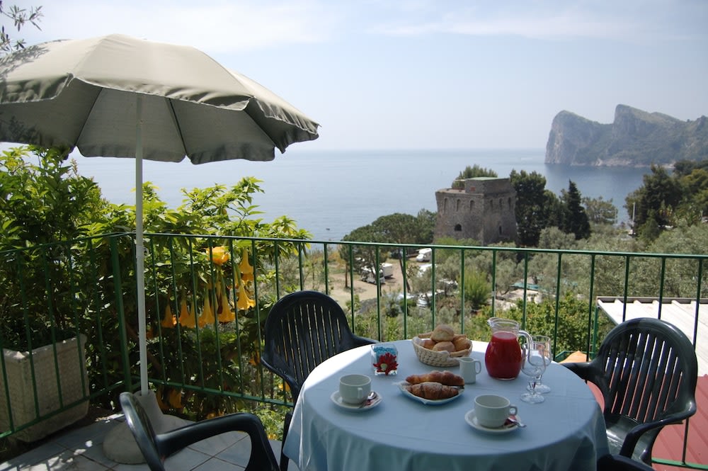 Marina Del Cantone Chalet photo 1