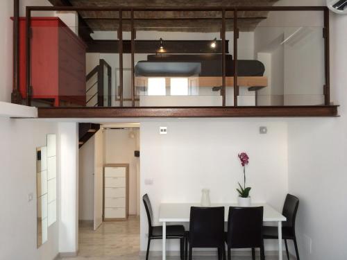 Inner House photo 1