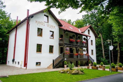 Hanul Vestem photo 1