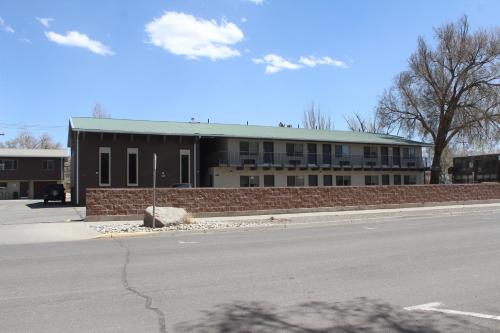 Bell & Main Alamosa Studio Suite-Walking distance to downtown photo 1
