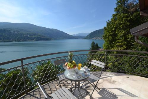 Villa Rina Deluxe and Cottage photo 1