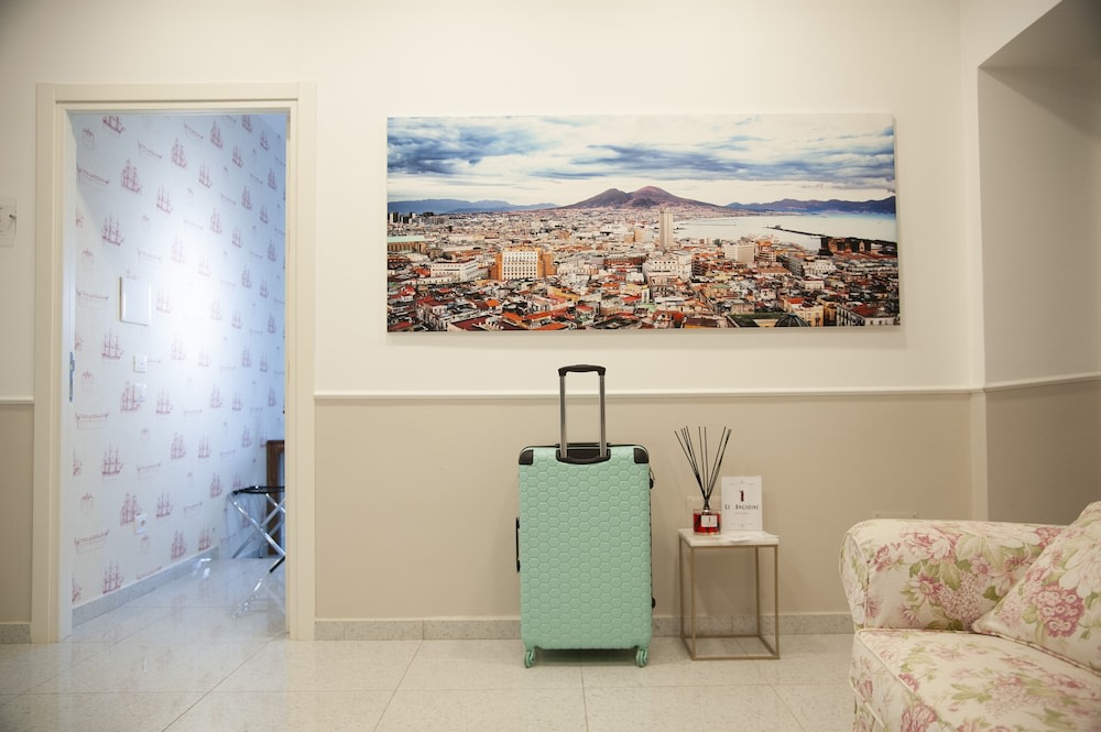 Le Angioine Rooms photo 1