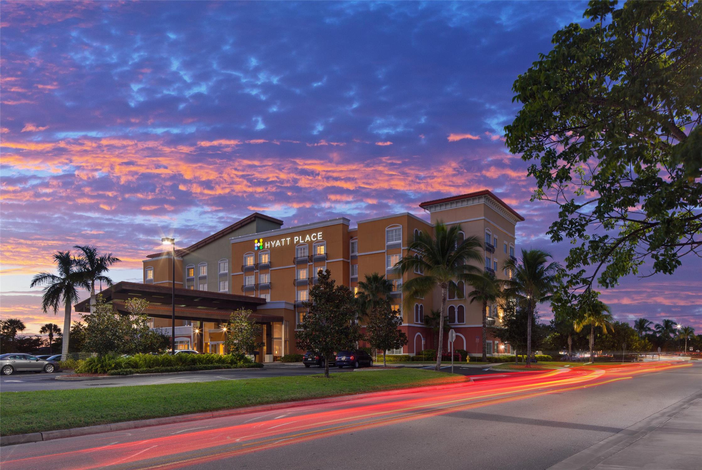 Hyatt Place Fort Myers Estero photo 1