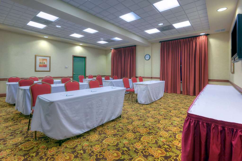  (Meeting room)