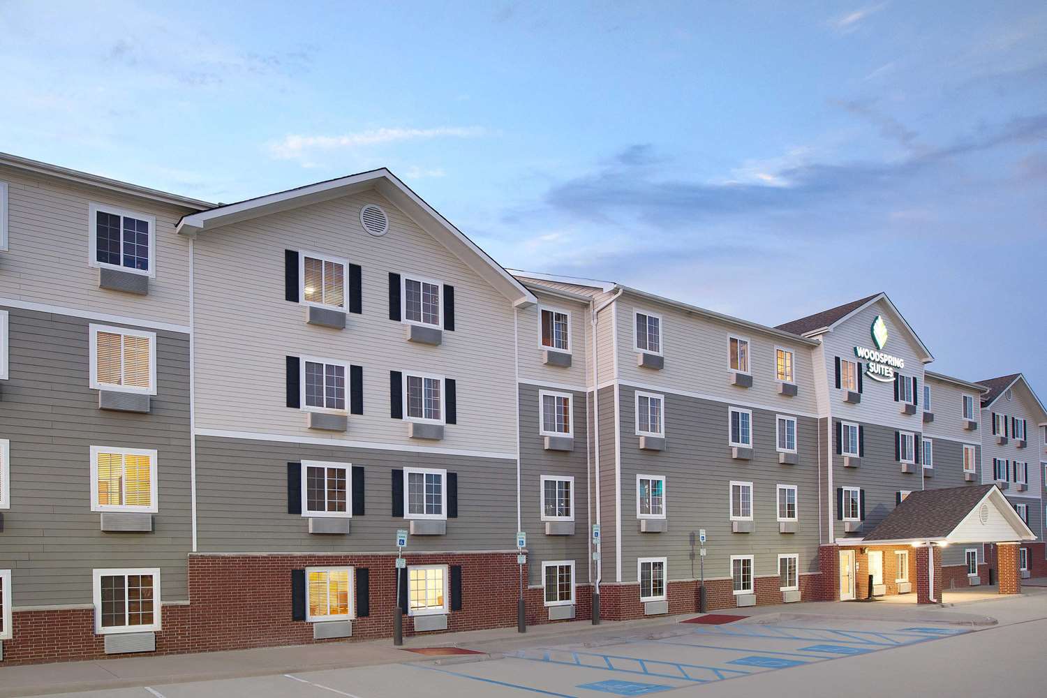 Woodspring Suites Denton photo 1
