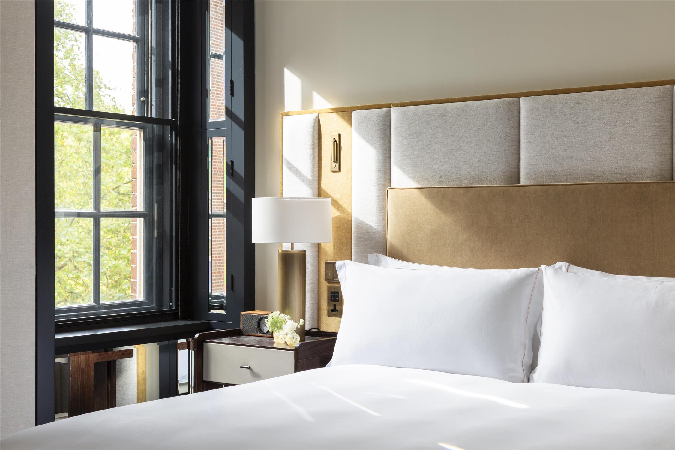 Grosvenor House Suites