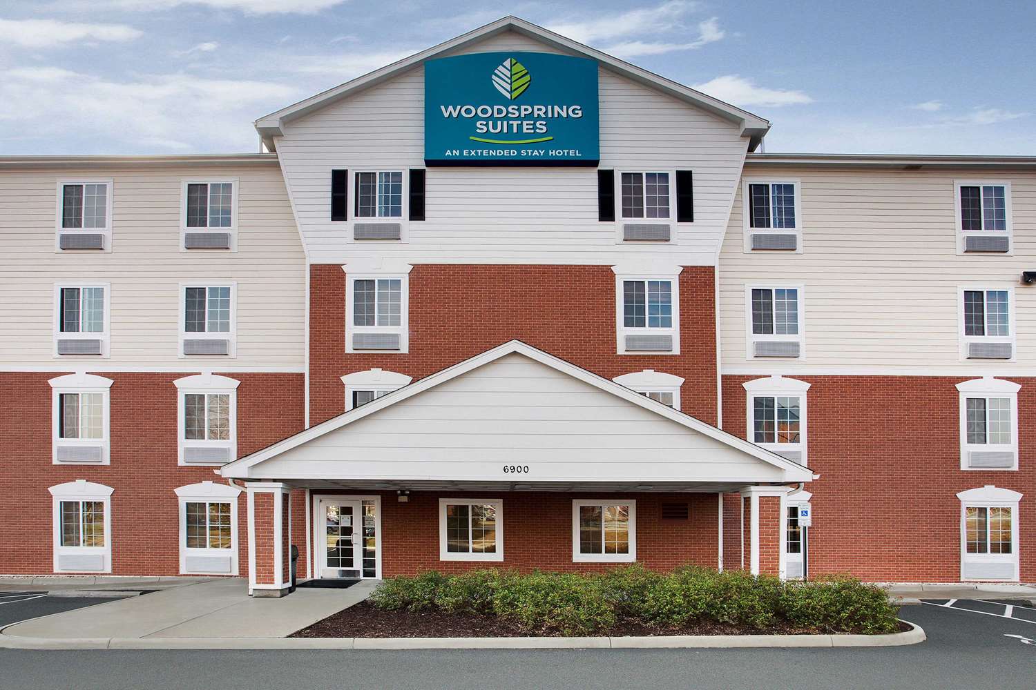 Woodspring Suites Richmond West I-64 photo 1
