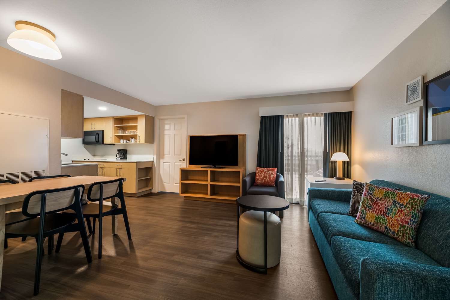 Hotel Image 2