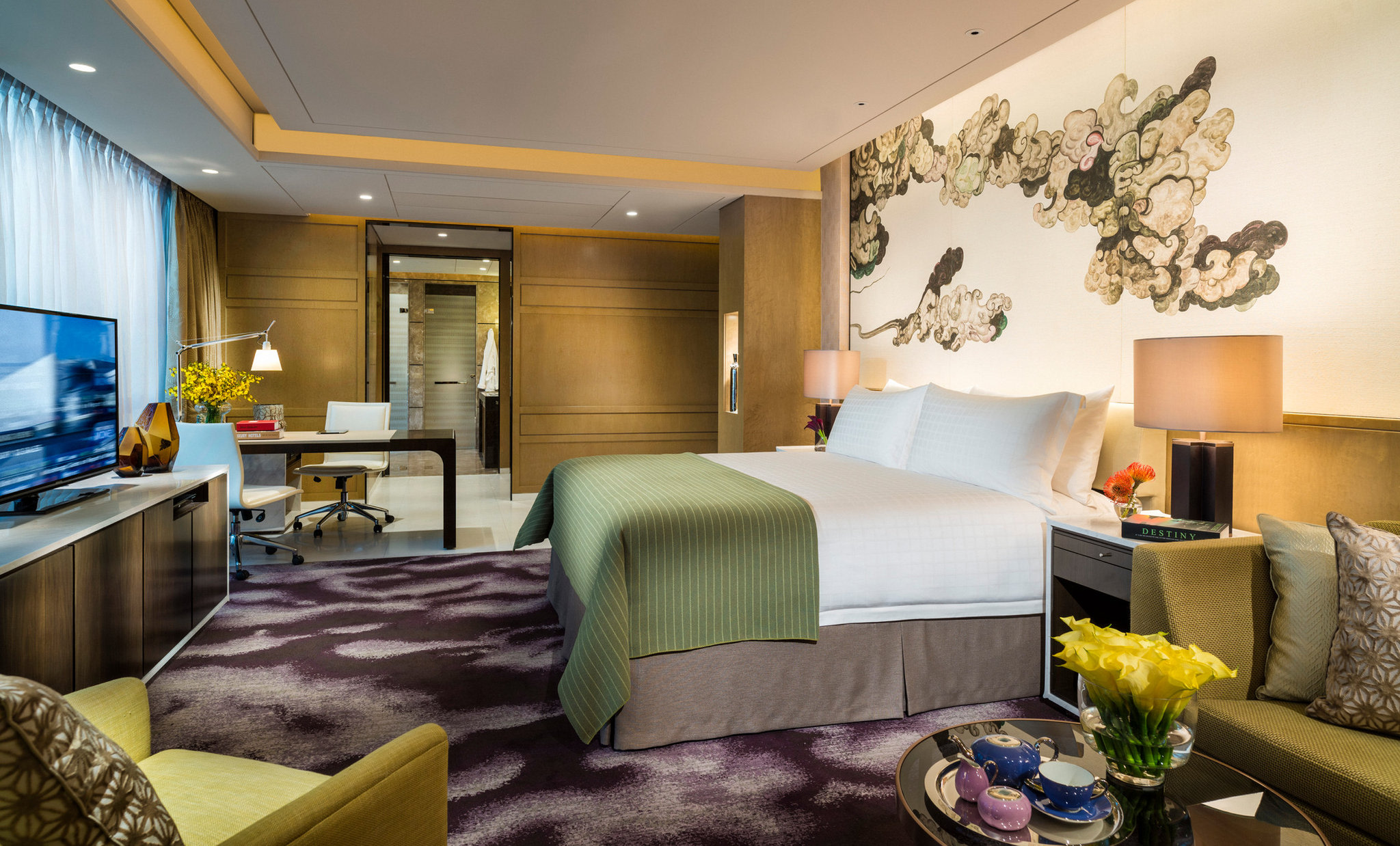Club Grand Room