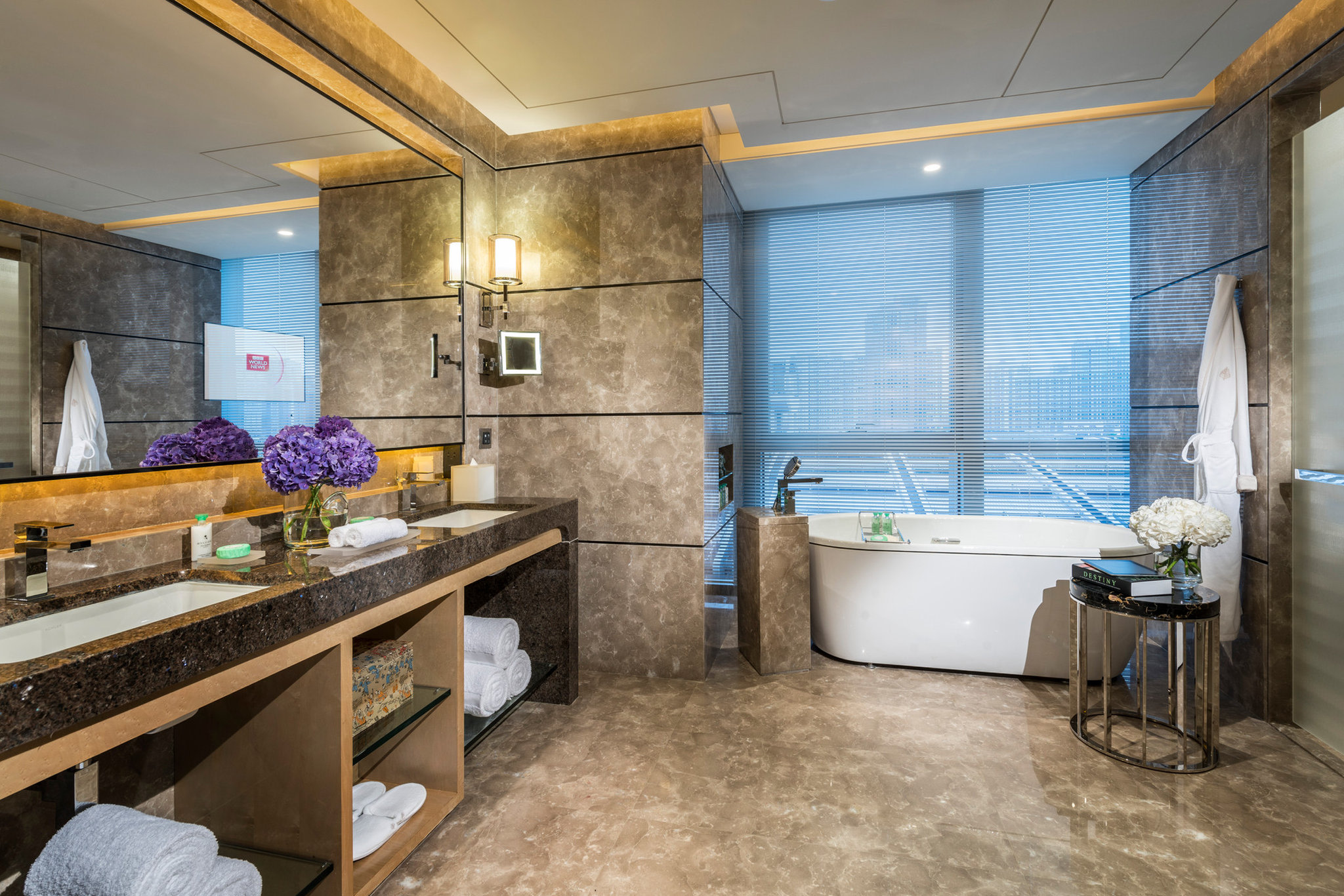 Executive Suite – King