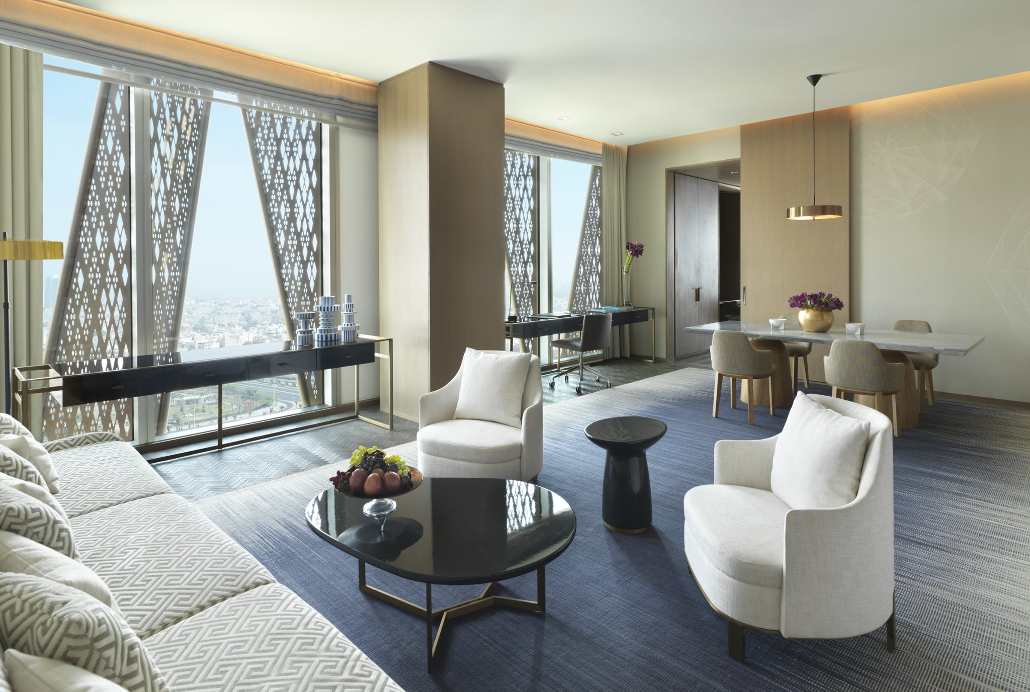 Diplomatic Suite