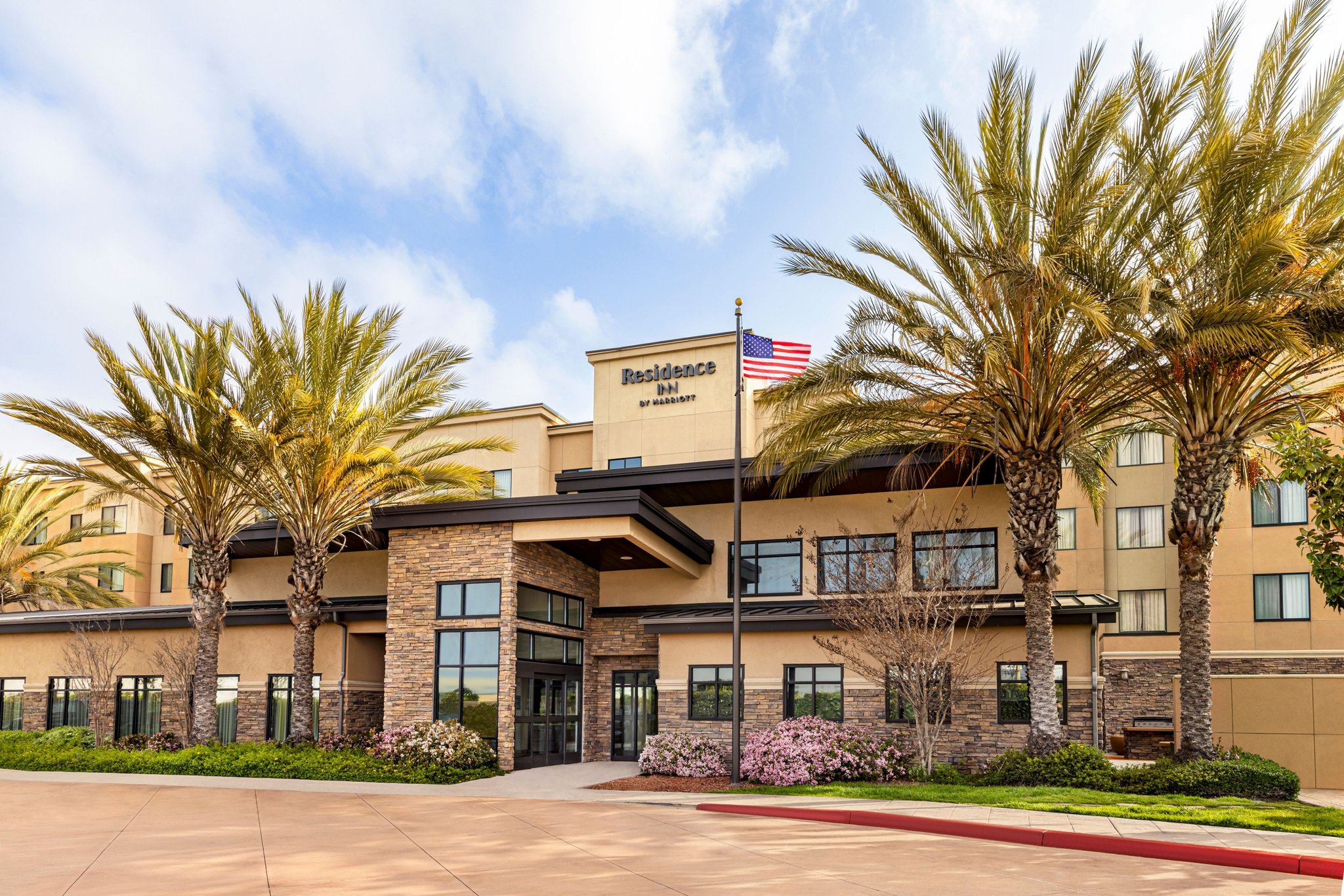 Residence Inn By Marriott Redondo Beach photo 1