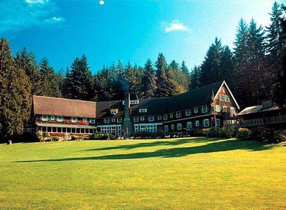 Lake Quinault Lodge photo 1