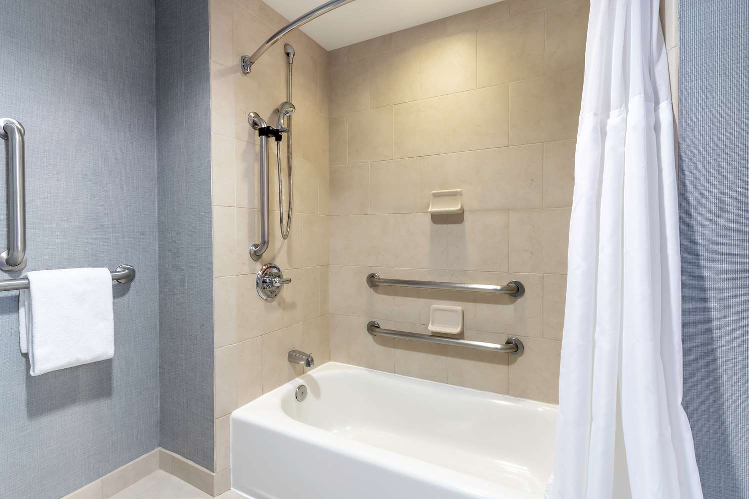 Hotel Image 2
