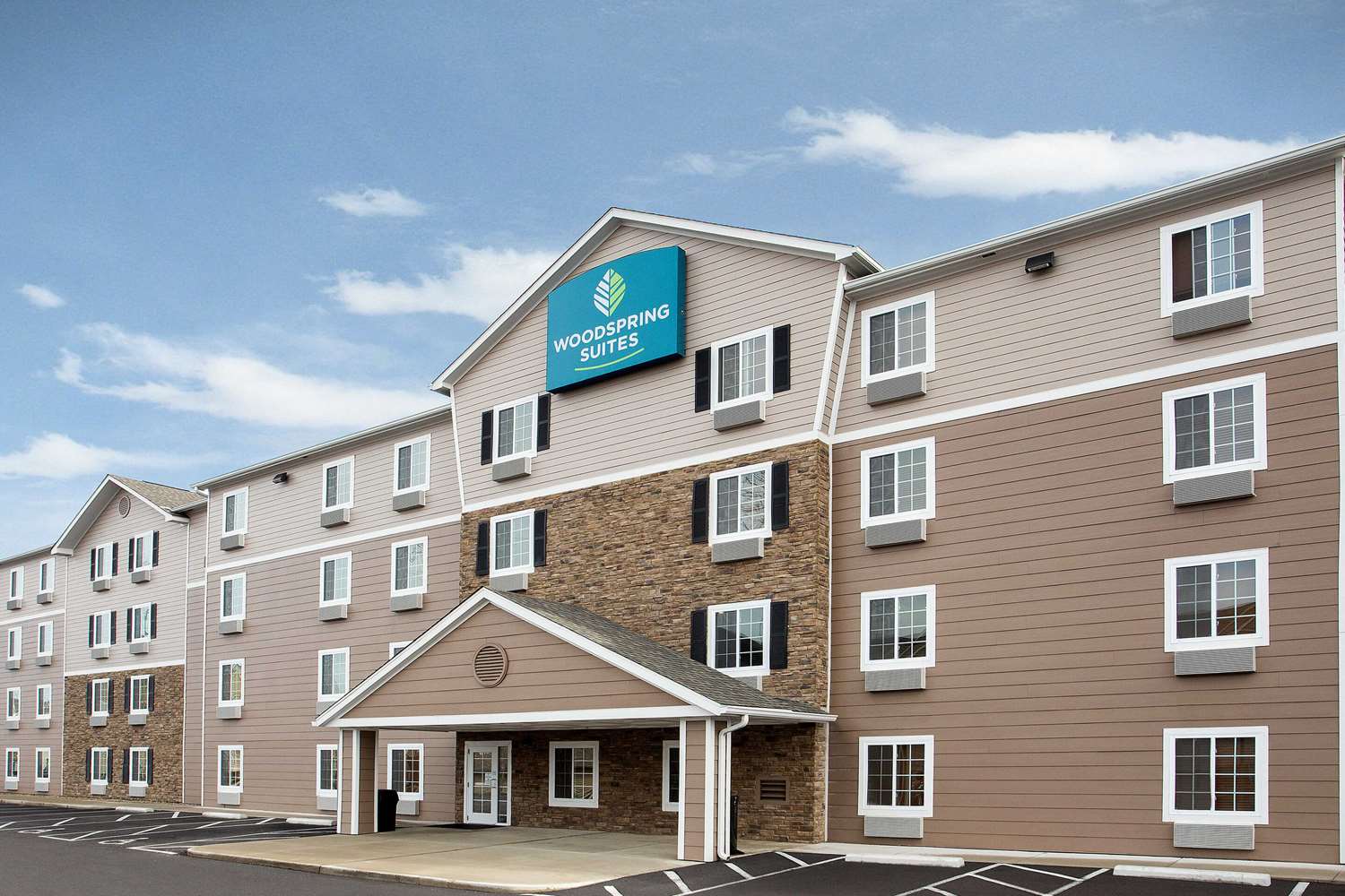 Woodspring Suites Columbus North I-270 photo 1
