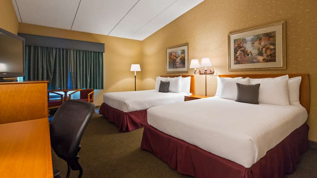  (Guest room)