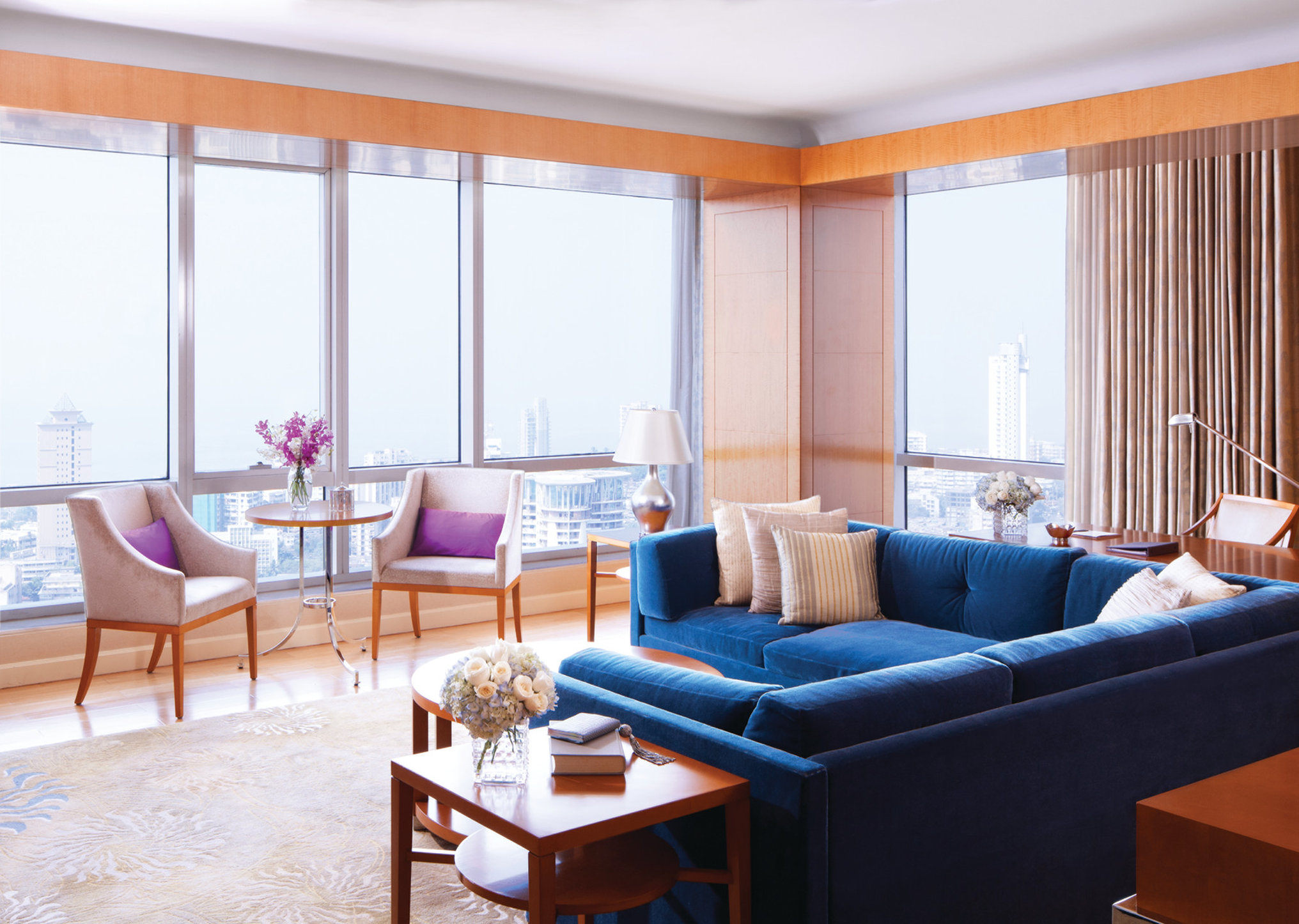 Deluxe Sea-View Suite