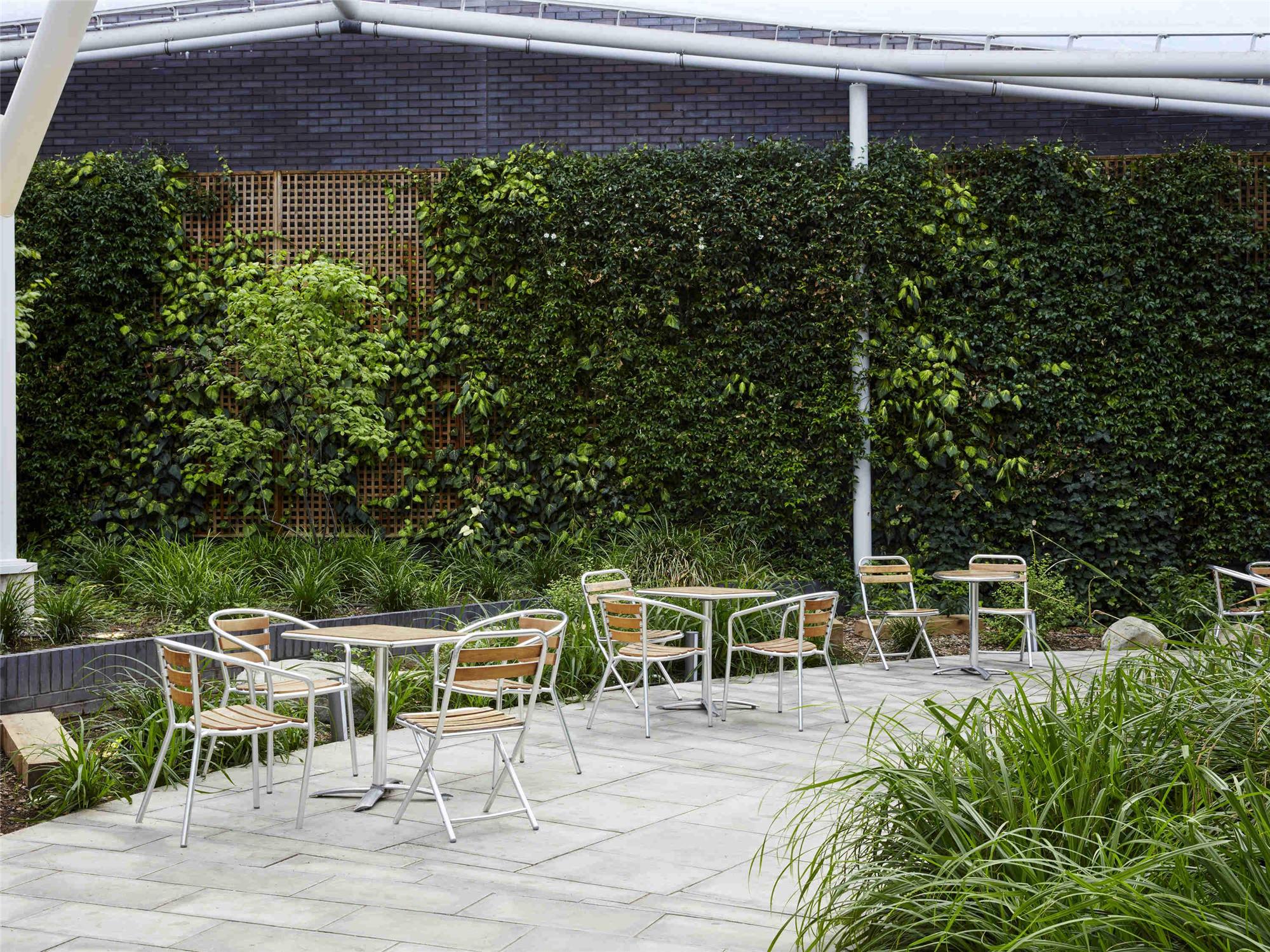 Aparthotel Adagio London Brentford photo 1