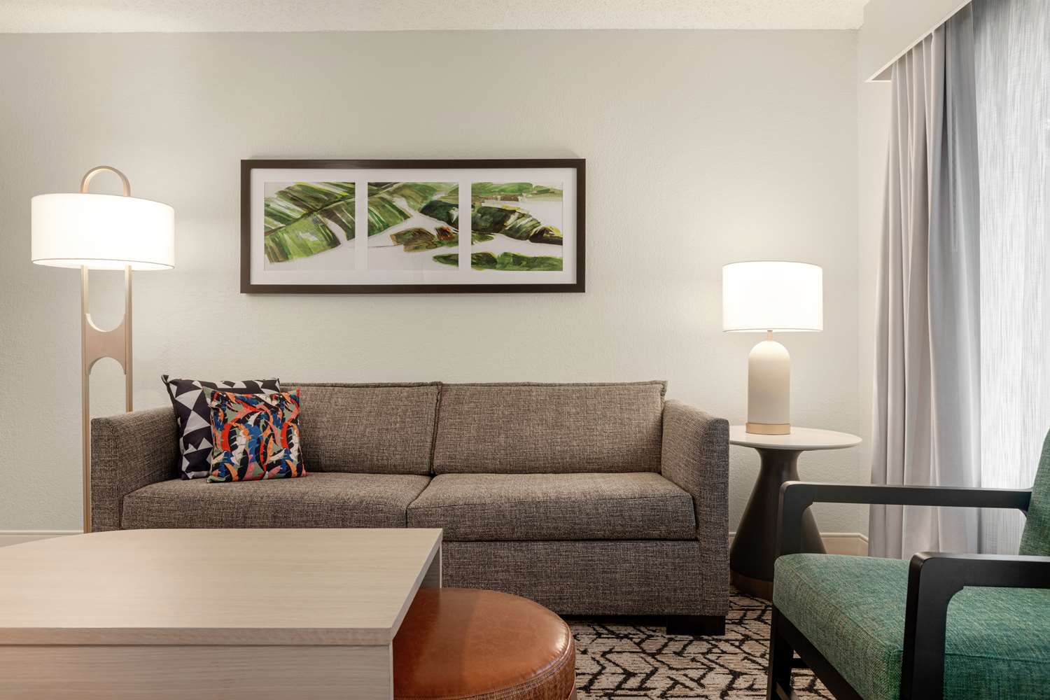 Preferred 2 Room Suite photo 3