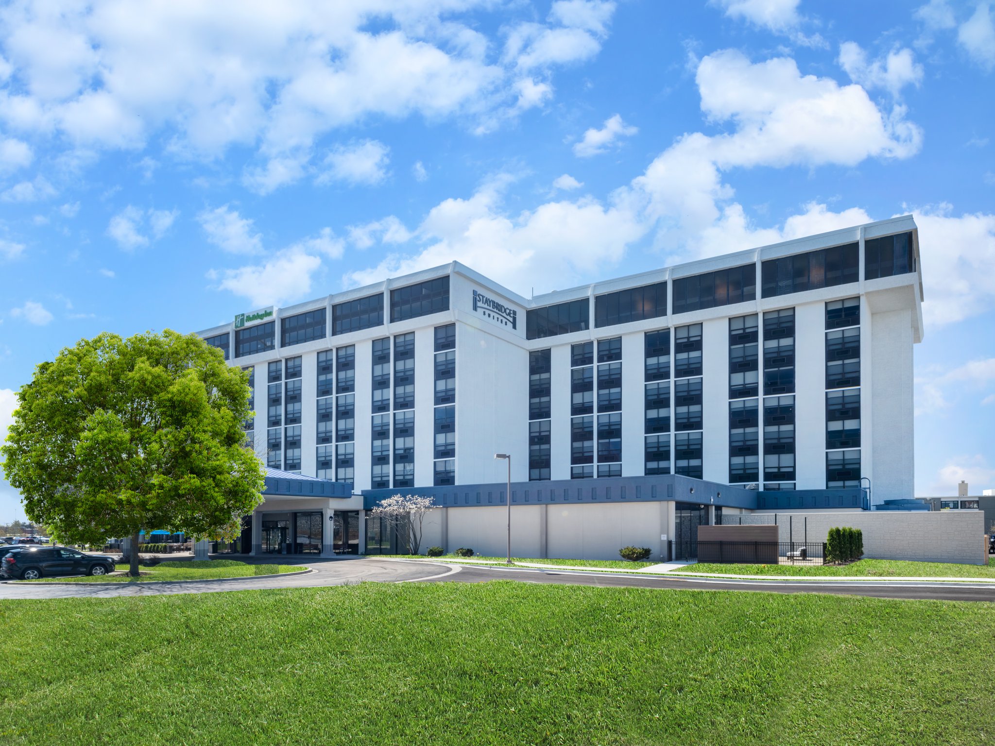 Staybridge Suites Chicago O'hare Airport photo 1